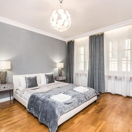 Rent Like Home - Przejscie Garncarskie 10 ヴロツワフ エクステリア 写真