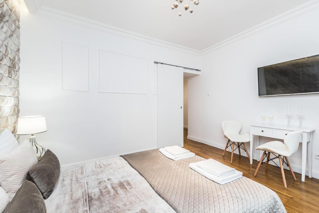 Rent Like Home - Przejscie Garncarskie 10 ヴロツワフ エクステリア 写真