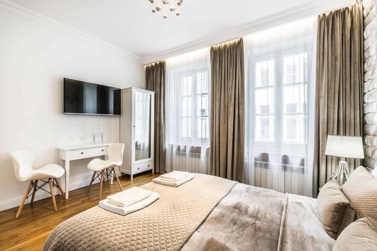 Rent Like Home - Przejscie Garncarskie 10 ヴロツワフ エクステリア 写真